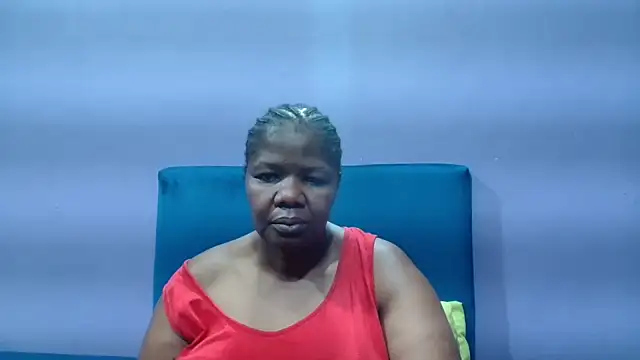 Snapshot of NaughtyChubbyZoe chatting on 9, 10, 2025 NaughtyChubbyZoe online show from 9, 10, 2025