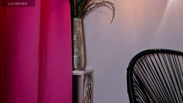 dulce fiore07 online show from 18, 11, 2025