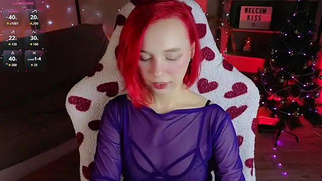 NaomiYoru online show from 20, 12, 2025