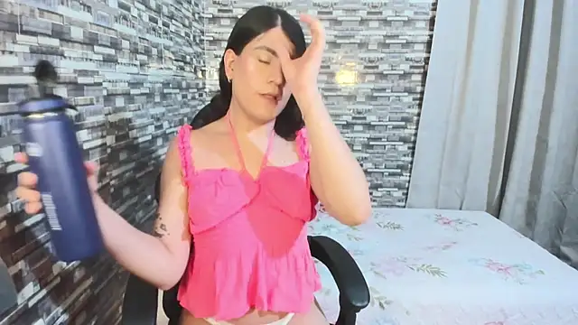 xxxEmmaxx online show from 27, 3, 2026