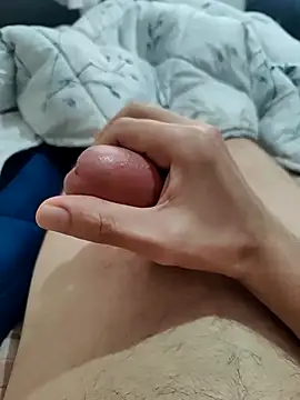 emrekzlk52 online show from 28, 2, 2026