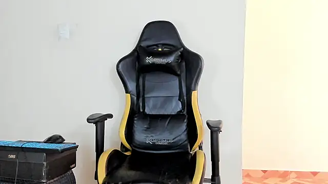 Snapshot of HELLSTAR chatting on 1, 11, 2025 HELLSTAR online show from 1, 11, 2025