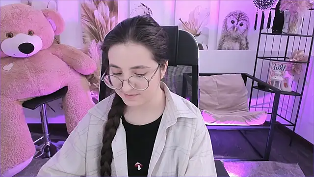 VirtuallVoyant online show from 18, 12, 2025