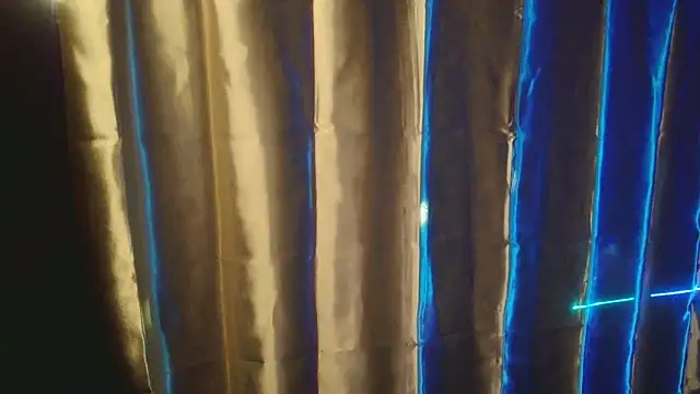 wank-over-ur-photo online show from 13, 2, 2026