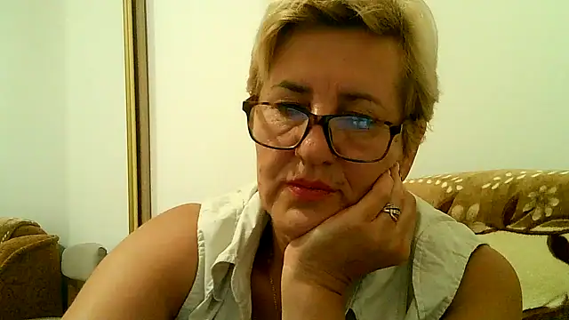 Snapshot of Dana4921 chatting on 19, 9, 2025 Dana4921 online show from 19, 9, 2025