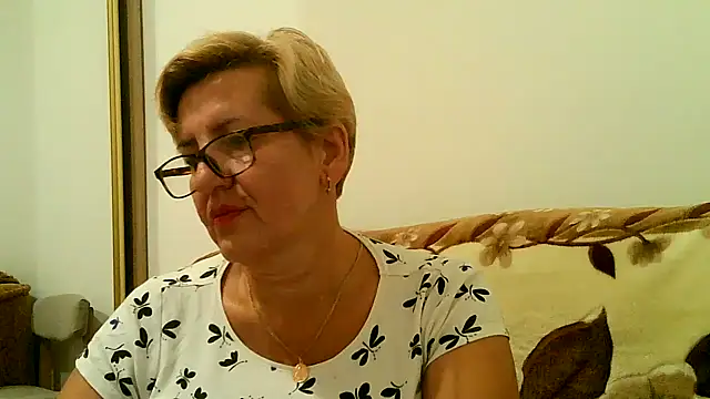 Snapshot of Dana4921 chatting on 22, 9, 2025 Dana4921 online show from 22, 9, 2025