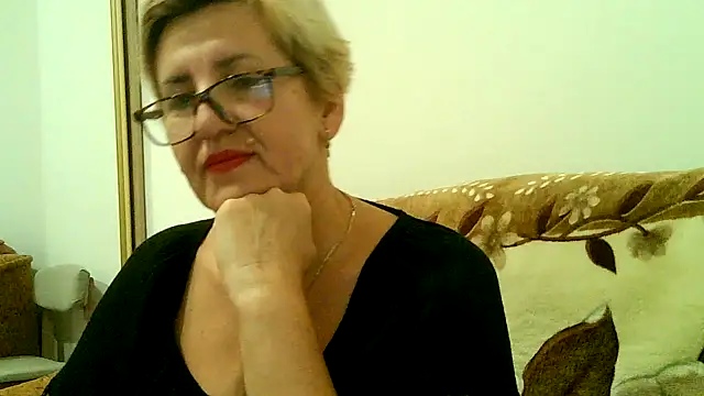 Snapshot of Dana4921 chatting on 27, 9, 2025 Dana4921 online show from 27, 9, 2025