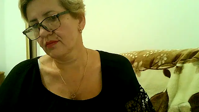 Snapshot of Dana4921 chatting on 3, 10, 2025 Dana4921 online show from 3, 10, 2025