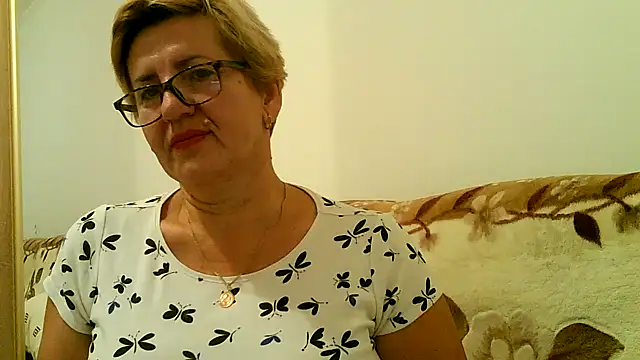 Snapshot of Dana4921 chatting on 17, 10, 2025 Dana4921 online show from 17, 10, 2025