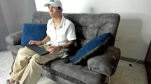 j deex online show from 1, 12, 2025