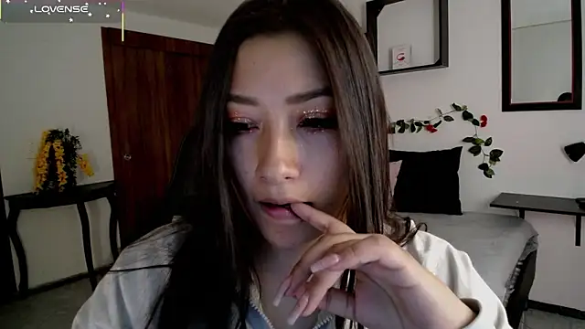 Mia 1120 online show from 5, 11, 2025