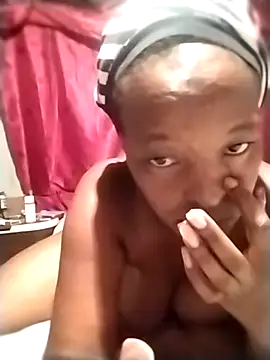 curvyyyyBabe online show from 7, 2, 2026