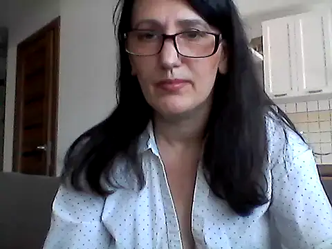 Elena48324 online show from 3, 4, 2026