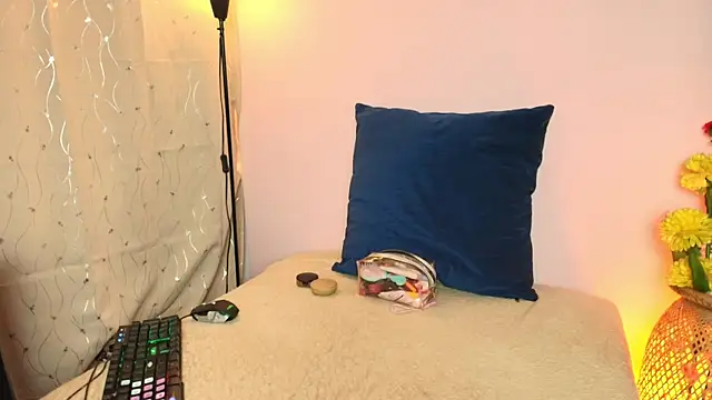 Snapshot of Dafne_Mel chatting on 11, 2, 2026 Dafne Mel online show from 11, 2, 2026