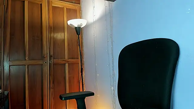 Snapshot of Dafne_Mel chatting on 2, 3, 2026 Dafne Mel online show from 2, 3, 2026