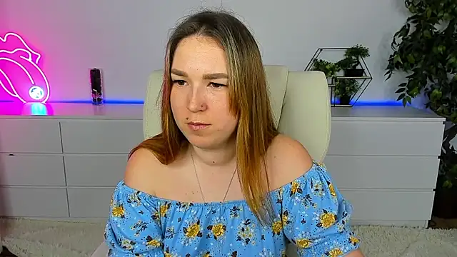 Snapshot of Sofii_darling chatting on 6, 2, 2026 Sofii darling online show from 6, 2, 2026