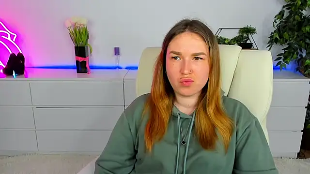 Sofii darling online show from 11, 3, 2026