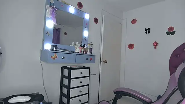 soffy rosses online show from 19, 6, 2026