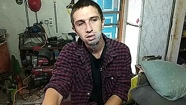 Snapshot of Alexilon chatting on 12, 9, 2025 Alexilon online show from 12, 9, 2025