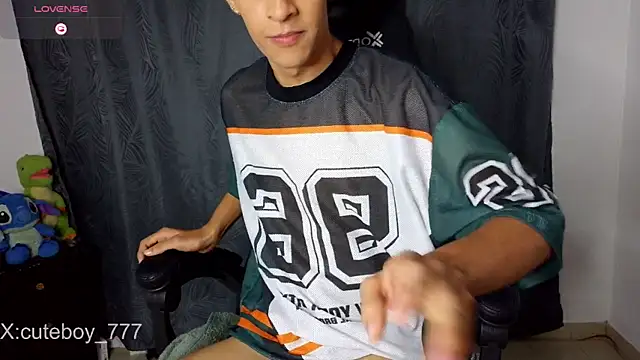 Danny cute 05 online show from 9, 1, 2026