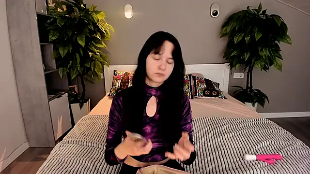 BerryDiva online show from 17, 9, 2025