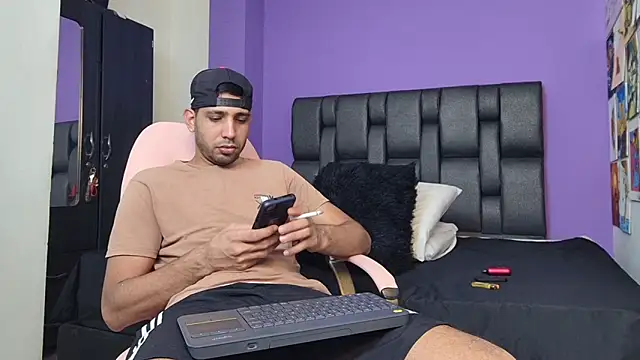 ashtoncooperr online show from 27, 9, 2025