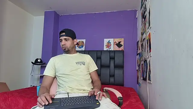 ashtoncooperr online show from 23, 3, 2026