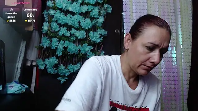 darling hott online show from 1, 10, 2025