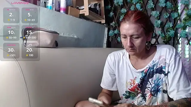 darling hott online show from 24, 3, 2026