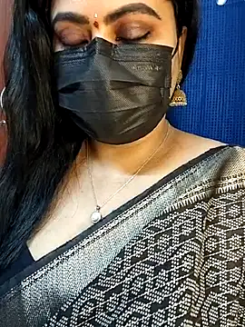 honey-flower online show from 4, 12, 2025