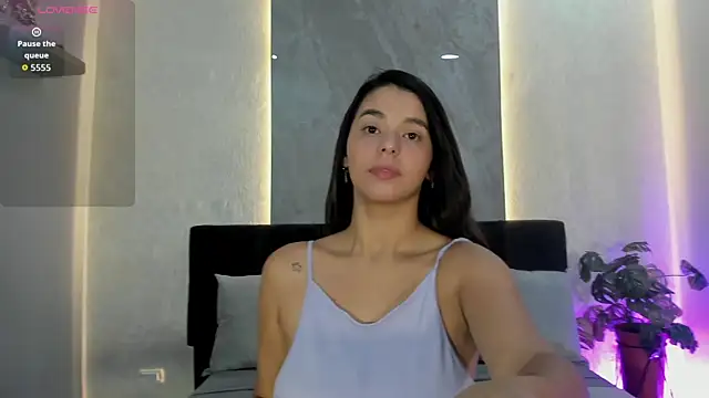 bianca vega  online show from 15, 7, 2026
