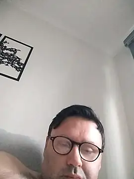 LeoMaduroSP online show from 26, 10, 2025