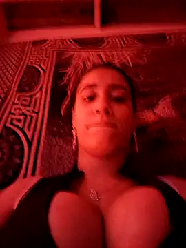 Samantha hotly online show from 5, 4, 2026