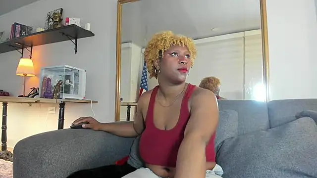 Nessa fox  online show from 17, 10, 2025