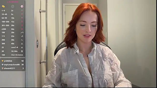 Snapshot of smileegirl chatting on 20, 11, 2025 smileegirl online show from 20, 11, 2025