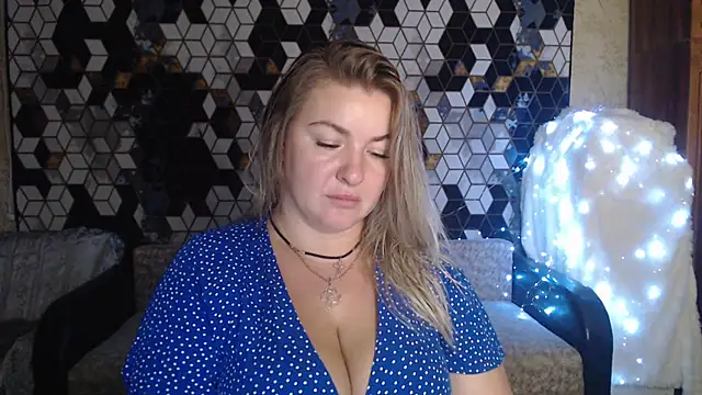 NikaSkylink online show from 17, 11, 2025