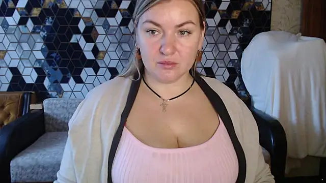 Snapshot of NikaSkylink chatting on 3, 2, 2026 NikaSkylink online show from 3, 2, 2026