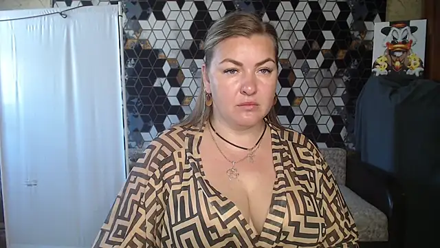 NikaSkylink online show from 10, 6, 2026