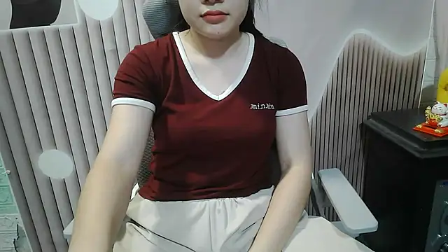 Snapshot of Emachiii chatting on 25, 9, 2025 Emachiii online show from 25, 9, 2025