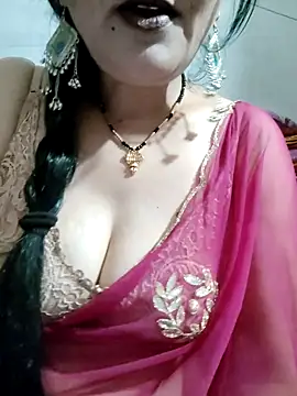 Snapshot of Cuty_siya_143 chatting on 14, 10, 2025 Cuty siya 143 online show from 14, 10, 2025