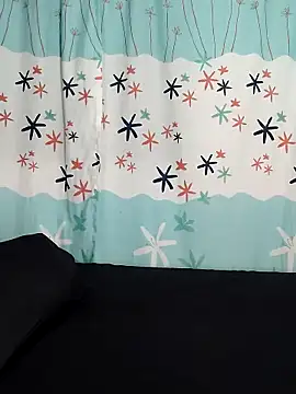 AntonelaMorriz online show from 24, 11, 2025