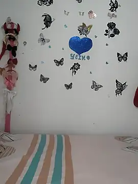 AntonelaMorriz online show from 4, 12, 2025