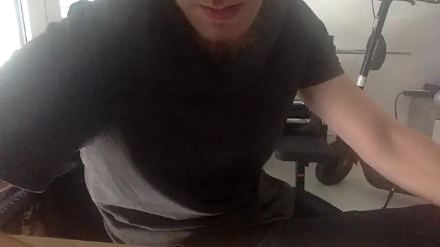 Dareeee93 online show from 13, 5, 2026