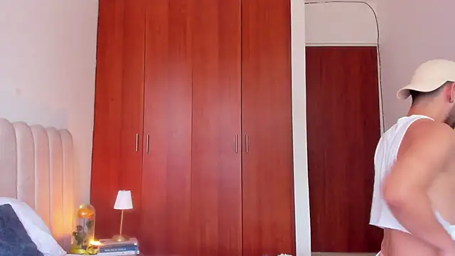 Snapshot of Dark_beauty2 chatting on 28, 9, 2025 Dark beauty2 online show from 28, 9, 2025