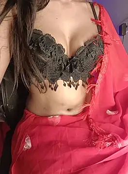 Snapshot of queen_girl_ chatting on 6, 10, 2025 queen girl online show from 6, 10, 2025