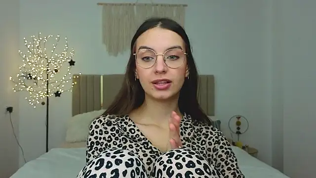 Real cutie1 online show from 7, 2, 2026