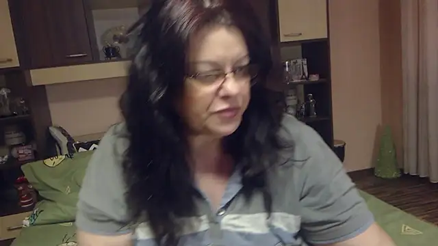 Claudia 71love online show from 22, 3, 2026