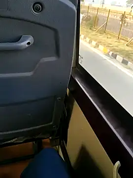 Snapshot of mysticeyes_backup chatting on 12, 11, 2025 mysticeyes backup online show from 12, 11, 2025