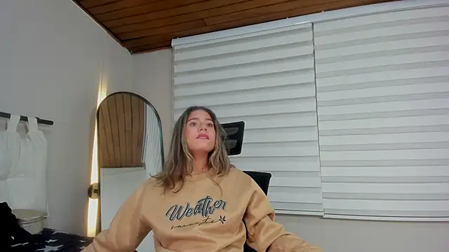 Rachell criss online show from 12, 10, 2025