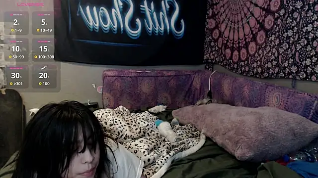 London Ray online show from 1, 10, 2025